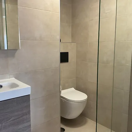 Infinity Spacious 2 Bedroom, 2 Bathroom By Namaste Elite *