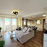 Infinity Spacious 2 Bedroom, 2 Bathroom By Namaste Elite Apartament Torremolinos