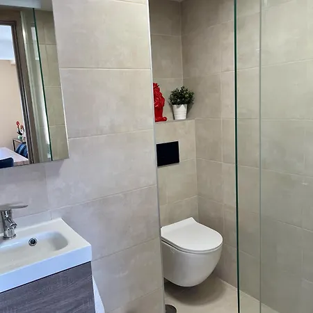 Infinity Spacious 2 Bedroom, 2 Bathroom By Namaste Elite Apartamento