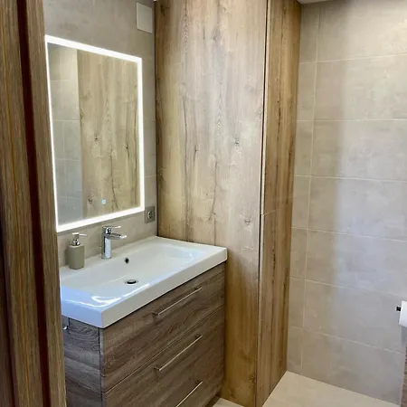 Infinity Spacious 2 Bedroom, 2 Bathroom By Namaste Elite Apartamento Torremolinos