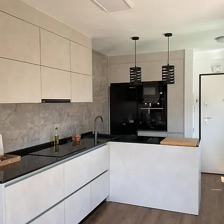 Apartment Infinity *