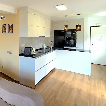 Apartman Infinity Spacious 2 Bedroom, 2 Bathroom By Namaste Elite *