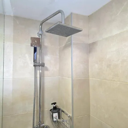 Apartman Infinity Spacious 2 Bedroom, 2 Bathroom By Namaste Elite