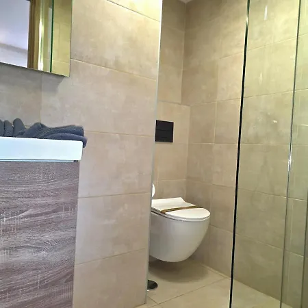 Infinity Spacious 2 Bedroom, 2 Bathroom By Namaste Elite Torremolinos