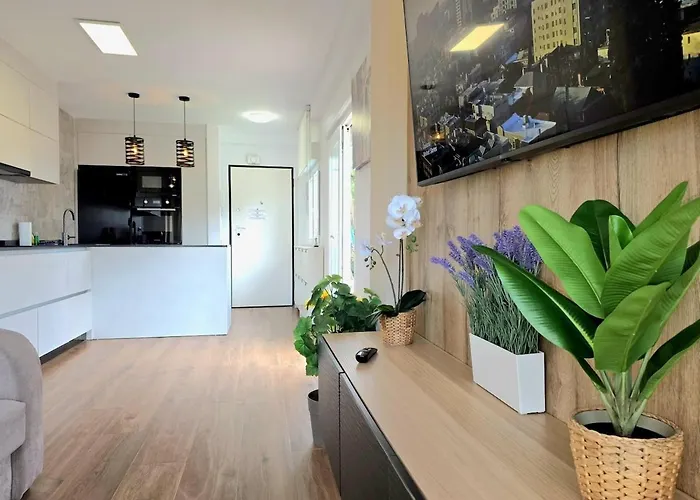 Infinity Spacious 2 Bedroom, 2 Bathroom By Namaste Elite Appartamento *