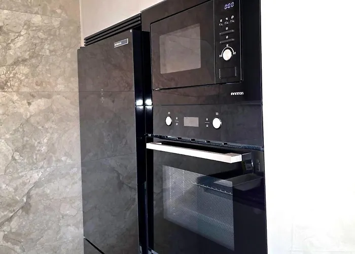 Апартаменты Infinity Spacious 2 Bedroom, 2 Bathroom By Namaste Elite