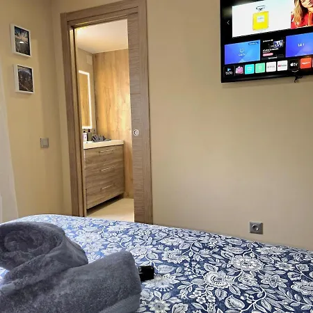 Апартаменты Infinity Spacious 2 Bedroom, 2 Bathroom By Namaste Elite *