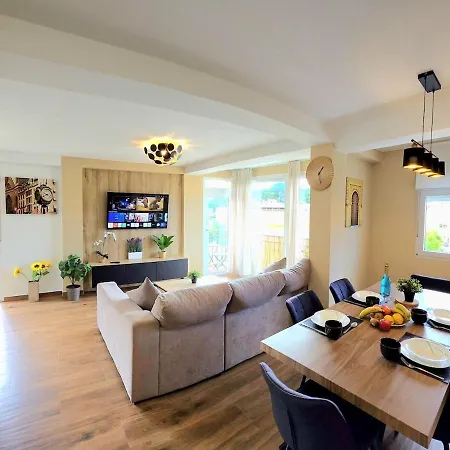Infinity Spacious 2 Bedroom, 2 Bathroom By Namaste Elite * Торремолинос